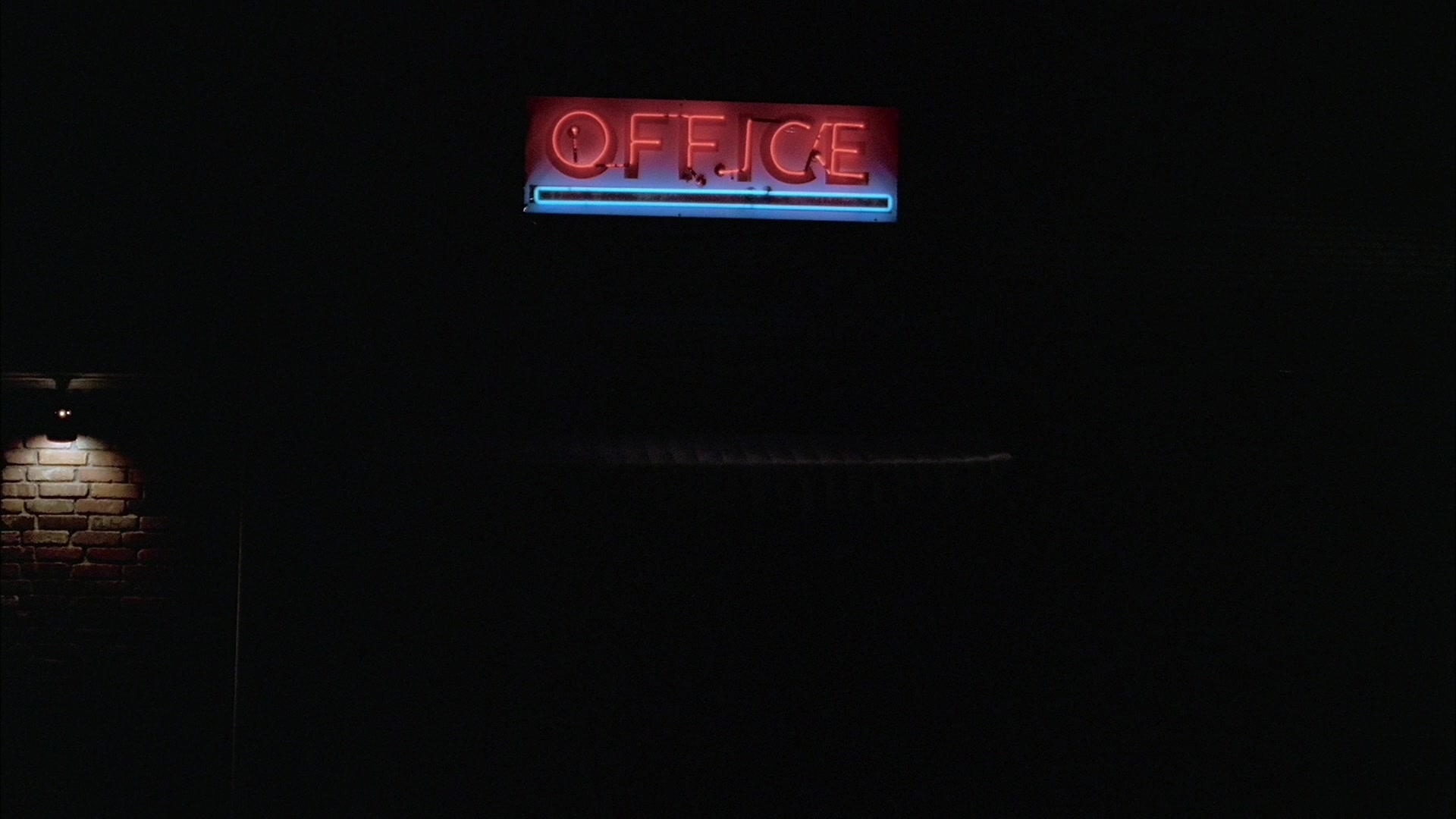 S01E005 - College 0496.jpg