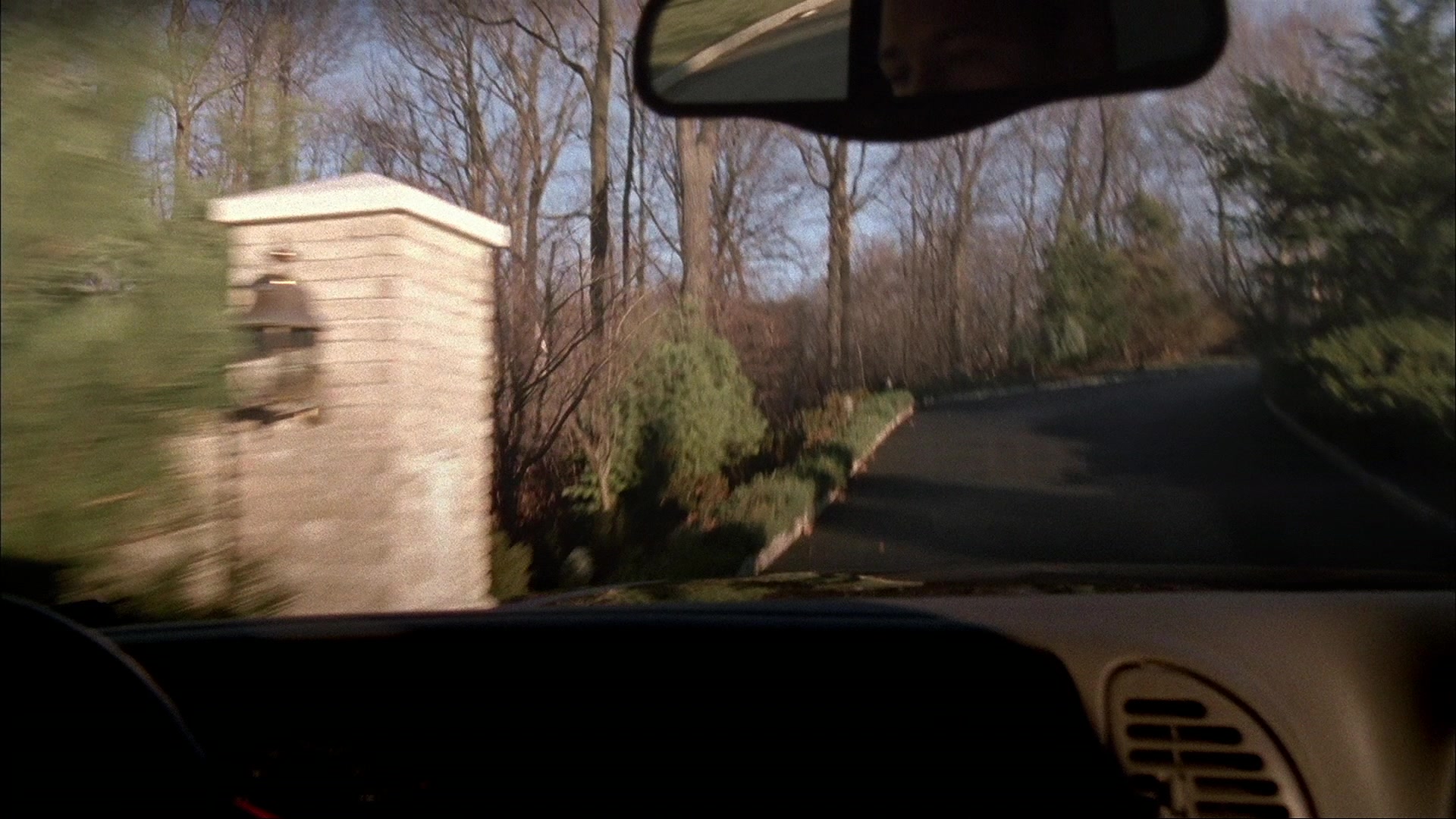 S01E007 - Down Neck 0028.jpg