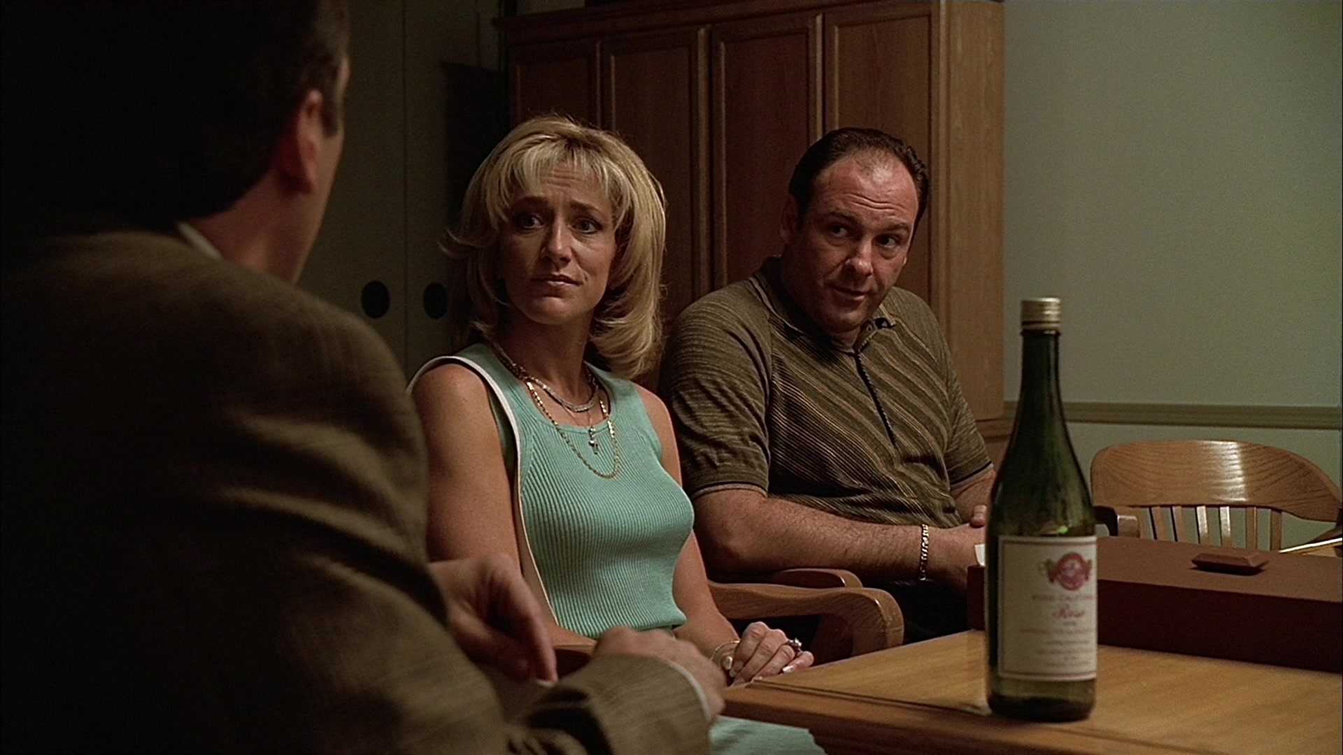 S01E007 - Down Neck 0110.jpg