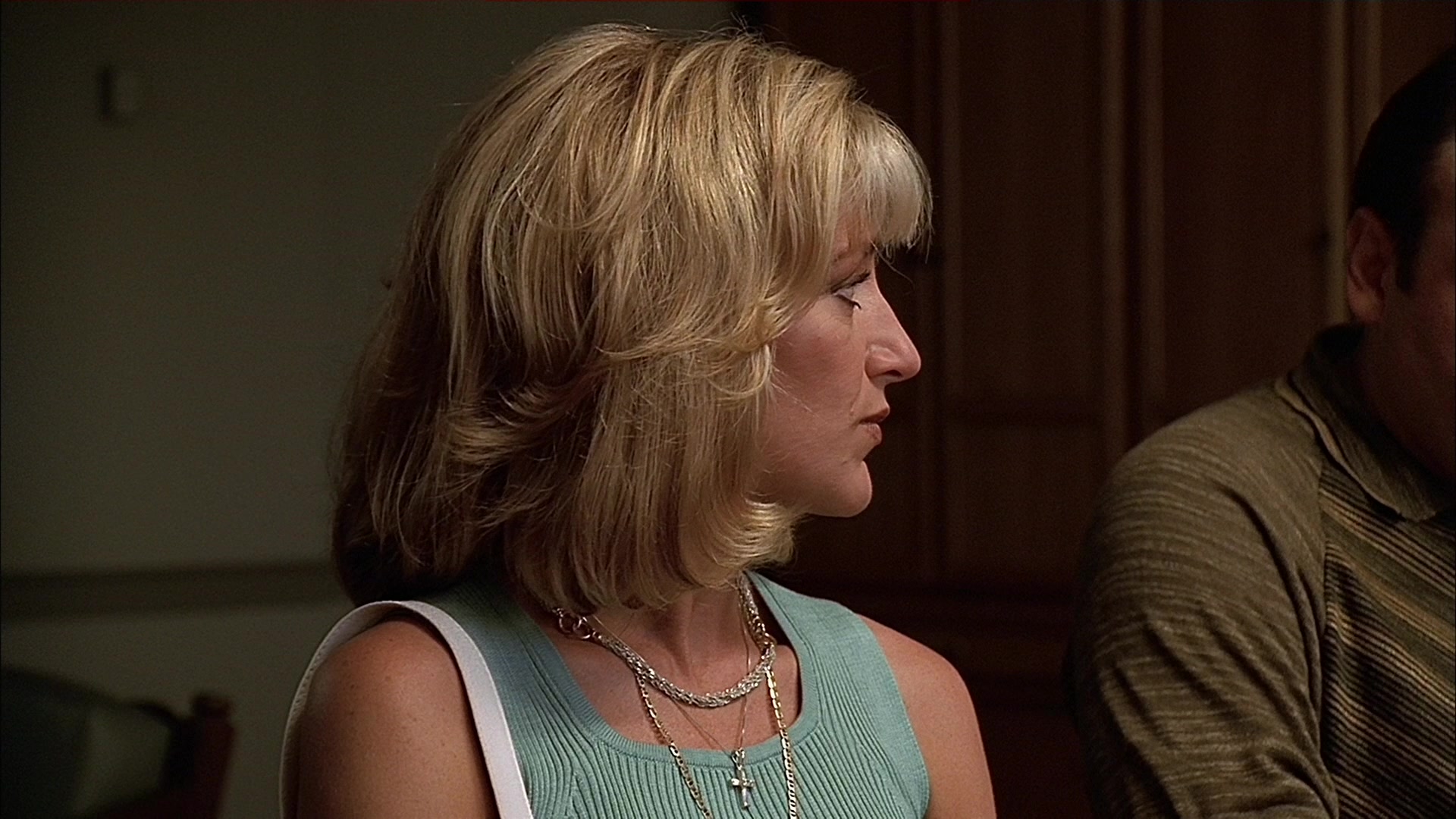 S01E007 - Down Neck 0120.jpg