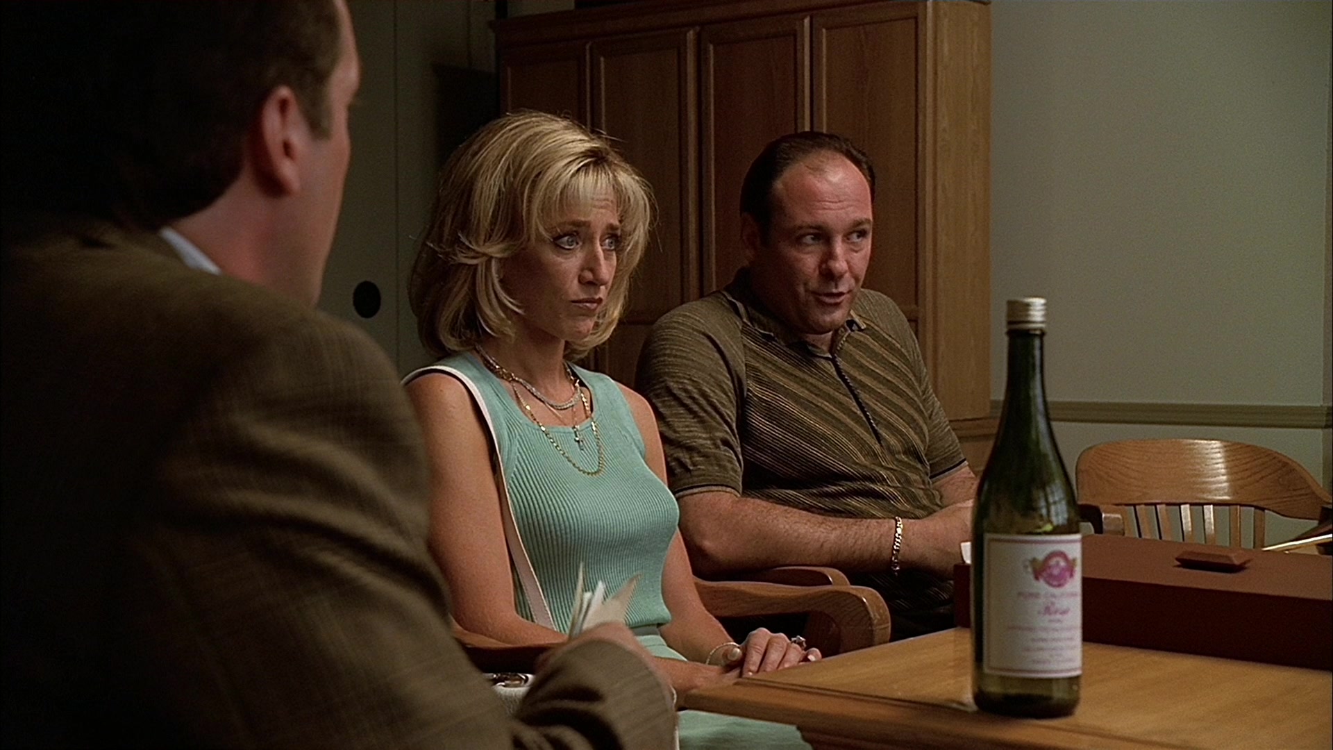 S01E007 - Down Neck 0128.jpg