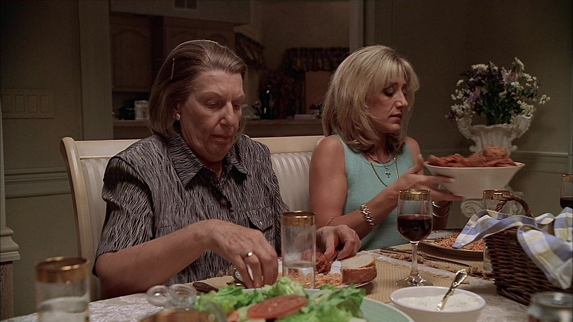 S01E007 - Down Neck 0137.jpg