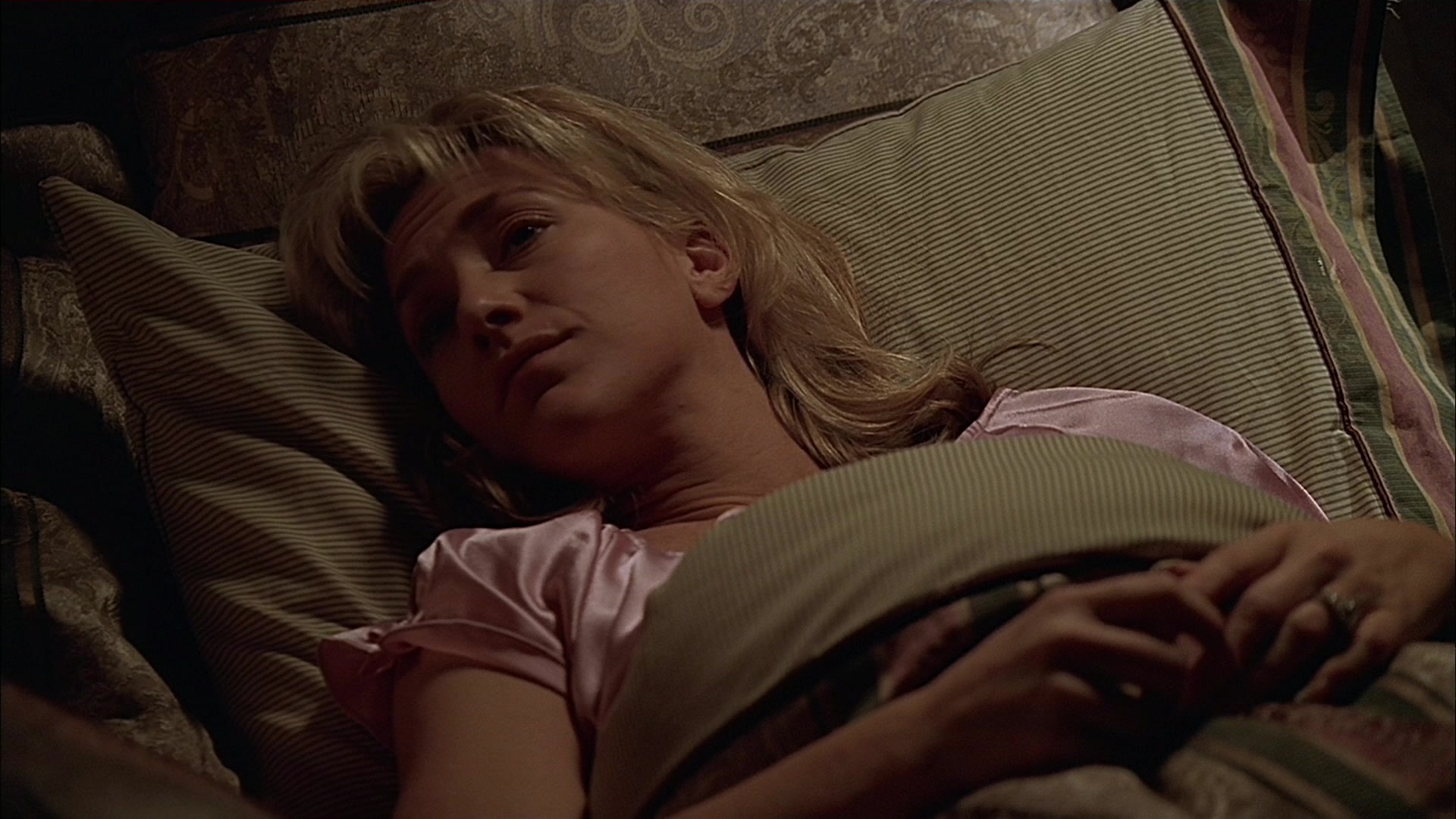 S01E007 - Down Neck 0190.jpg