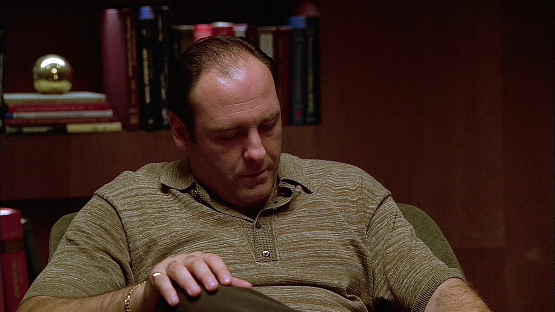S01E007 - Down Neck 0217.jpg