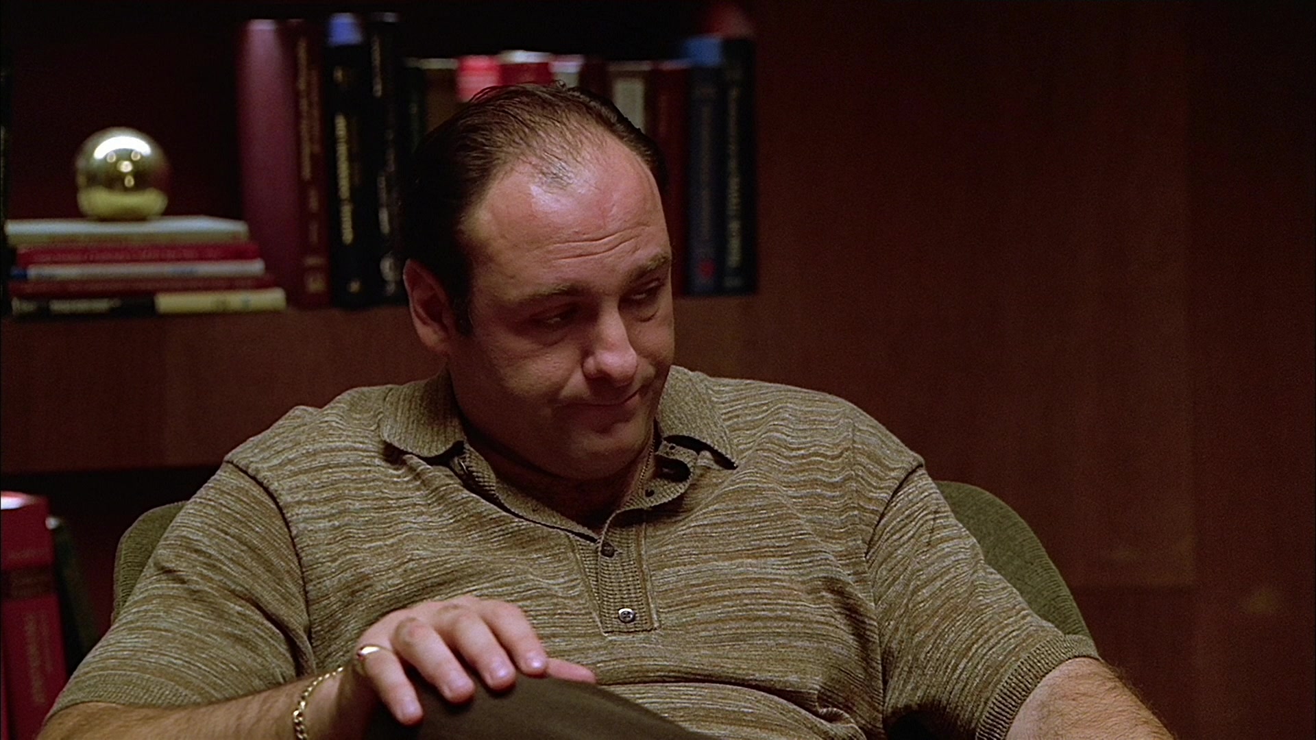 S01E007 - Down Neck 0219.jpg