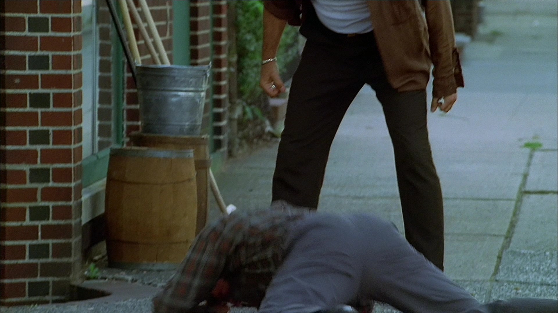 S01E007 - Down Neck 0296.jpg