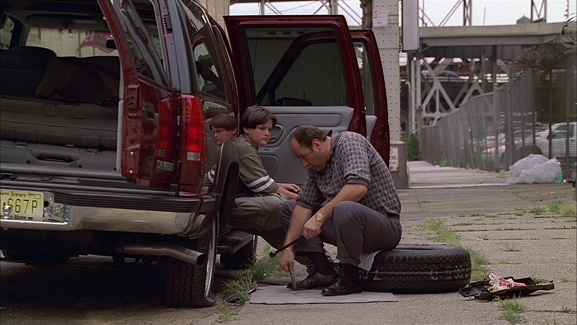 S01E007 - Down Neck 0457.jpg
