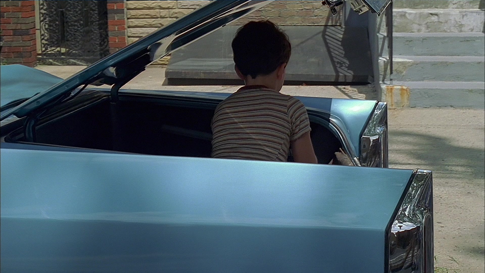 S01E007 - Down Neck 0584.jpg