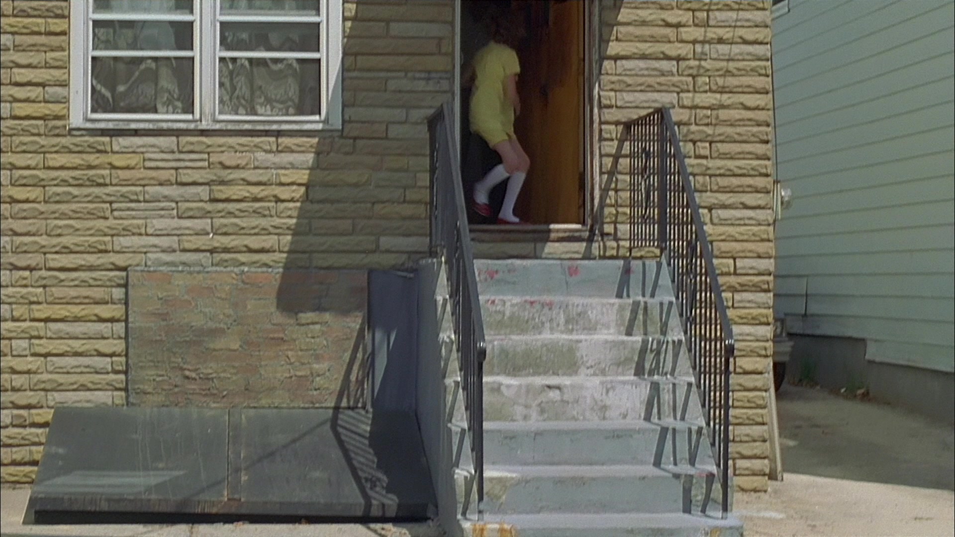 S01E007 - Down Neck 0586.jpg