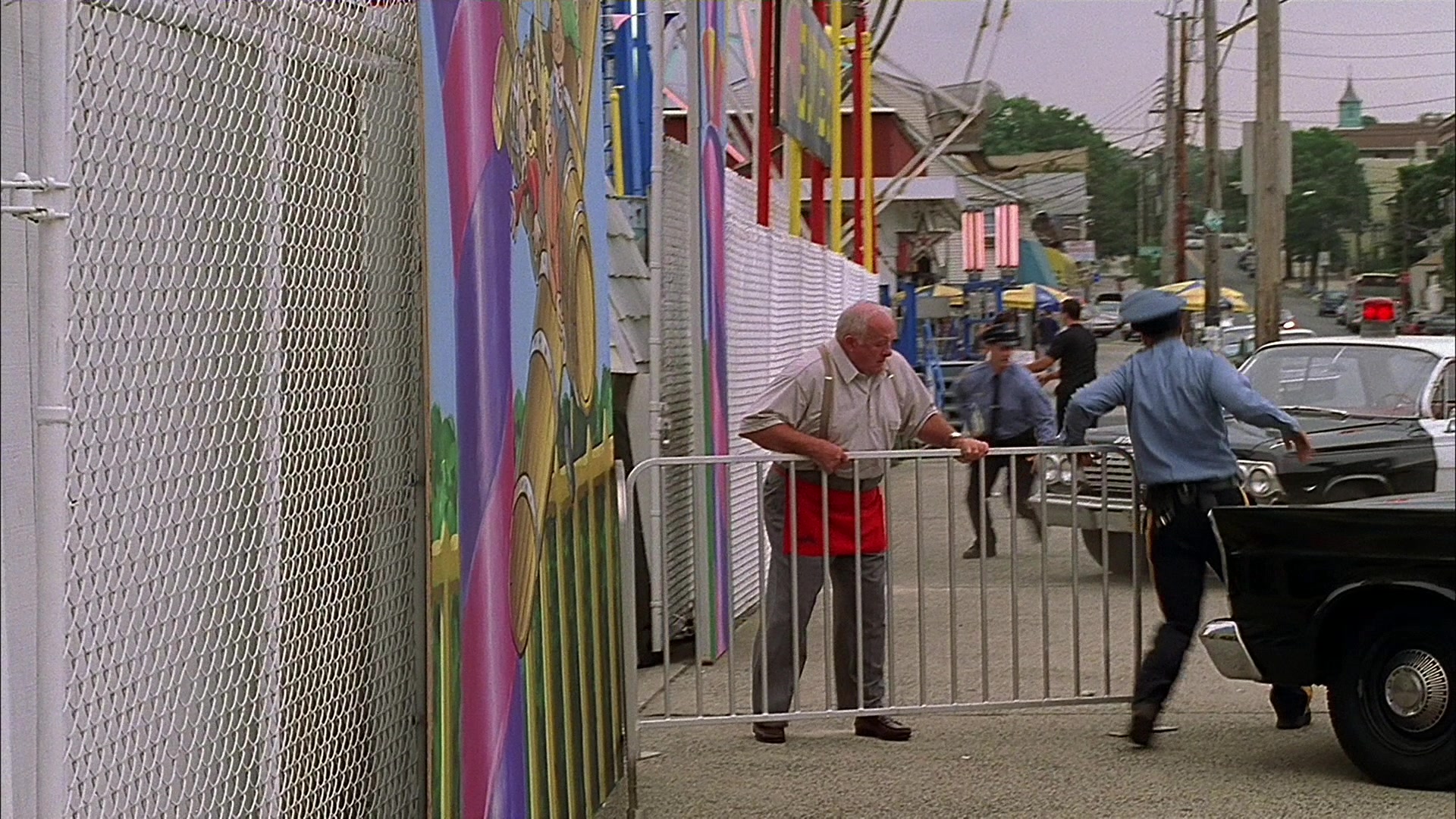 S01E007 - Down Neck 0632.jpg