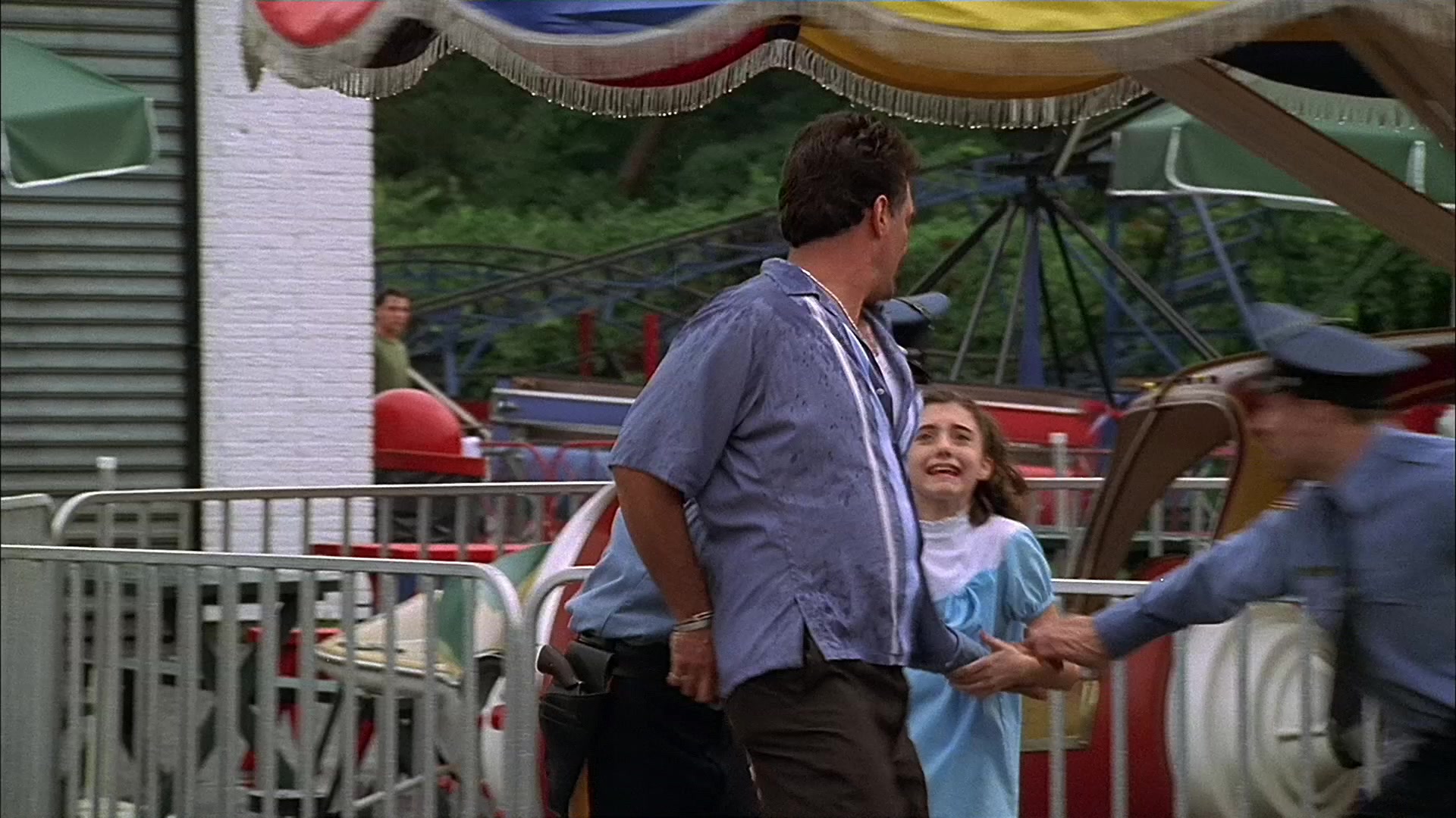 S01E007 - Down Neck 0644.jpg