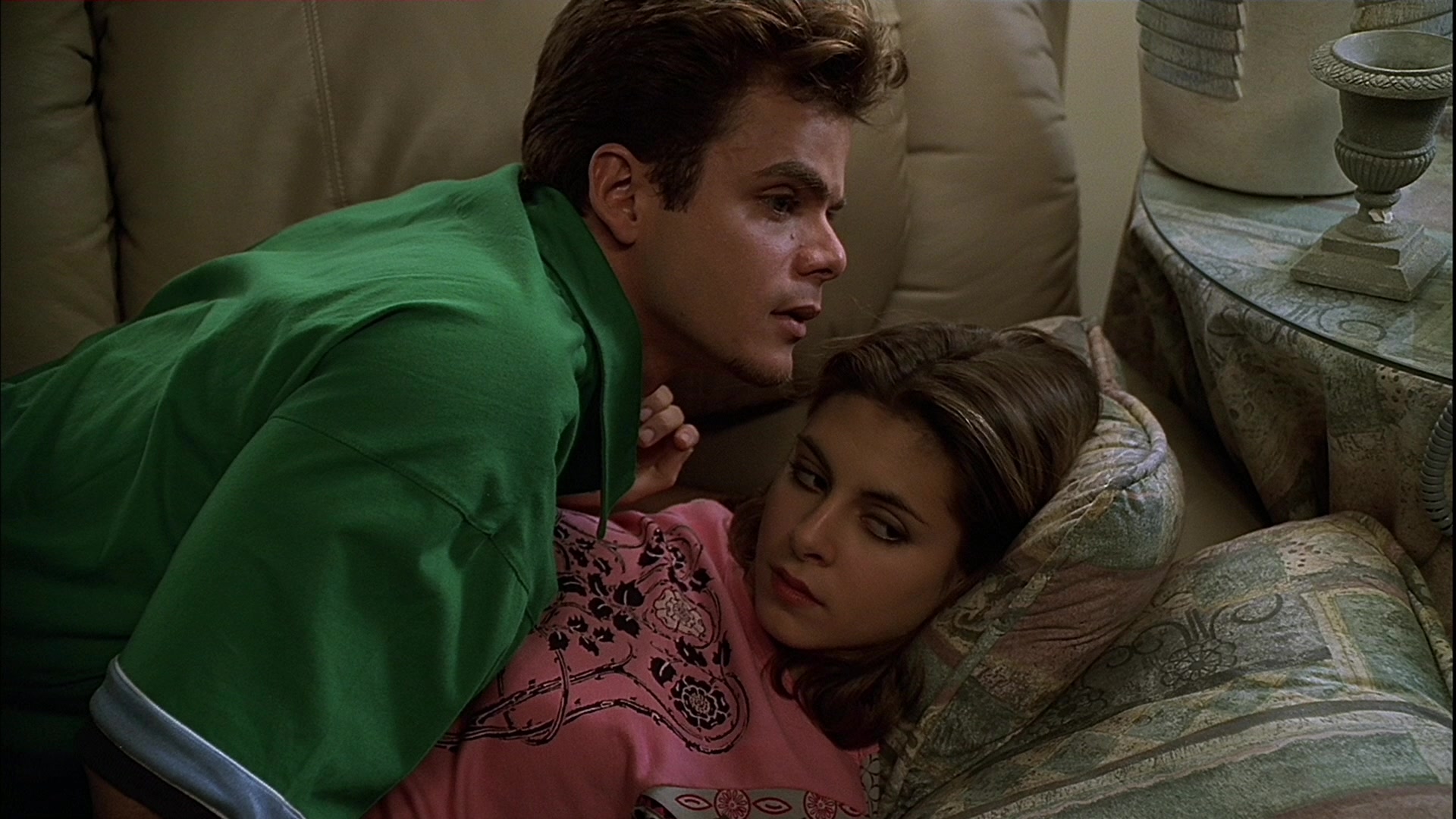 S01E013 - I Dream of Jeannie Cusamano 0088.jpg