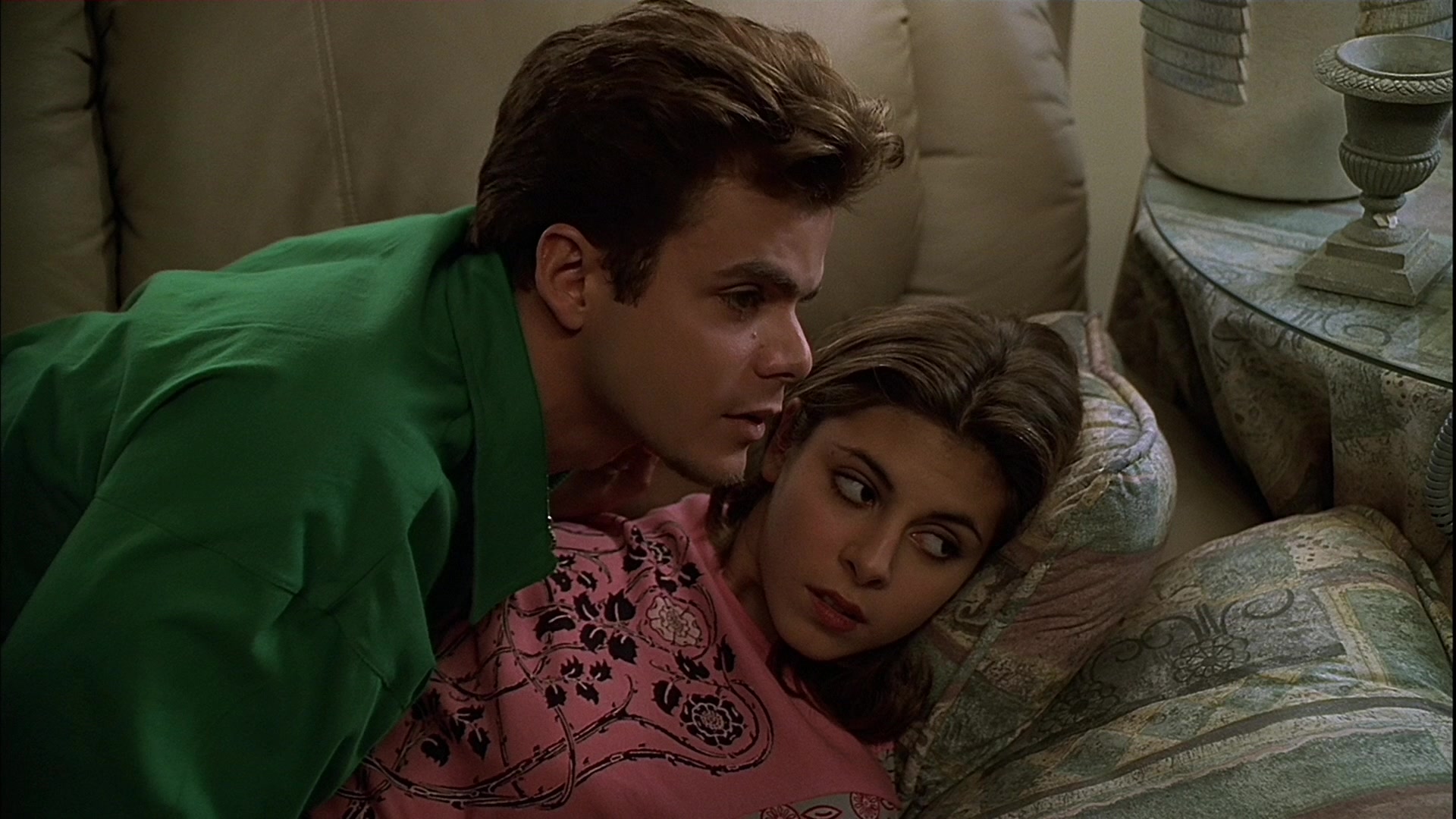 S01E013 - I Dream of Jeannie Cusamano 0089.jpg