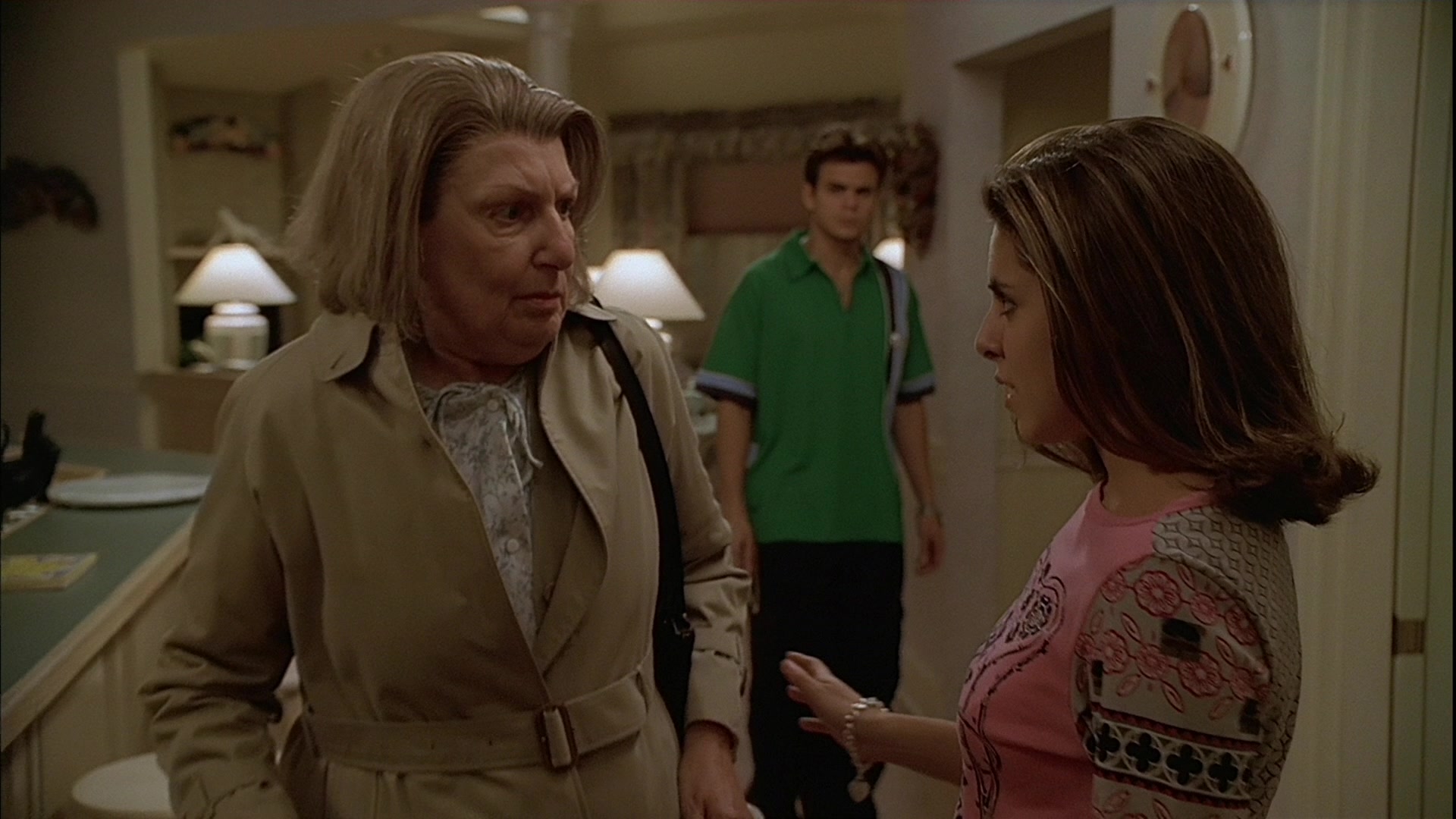 S01E013 - I Dream of Jeannie Cusamano 0106.jpg